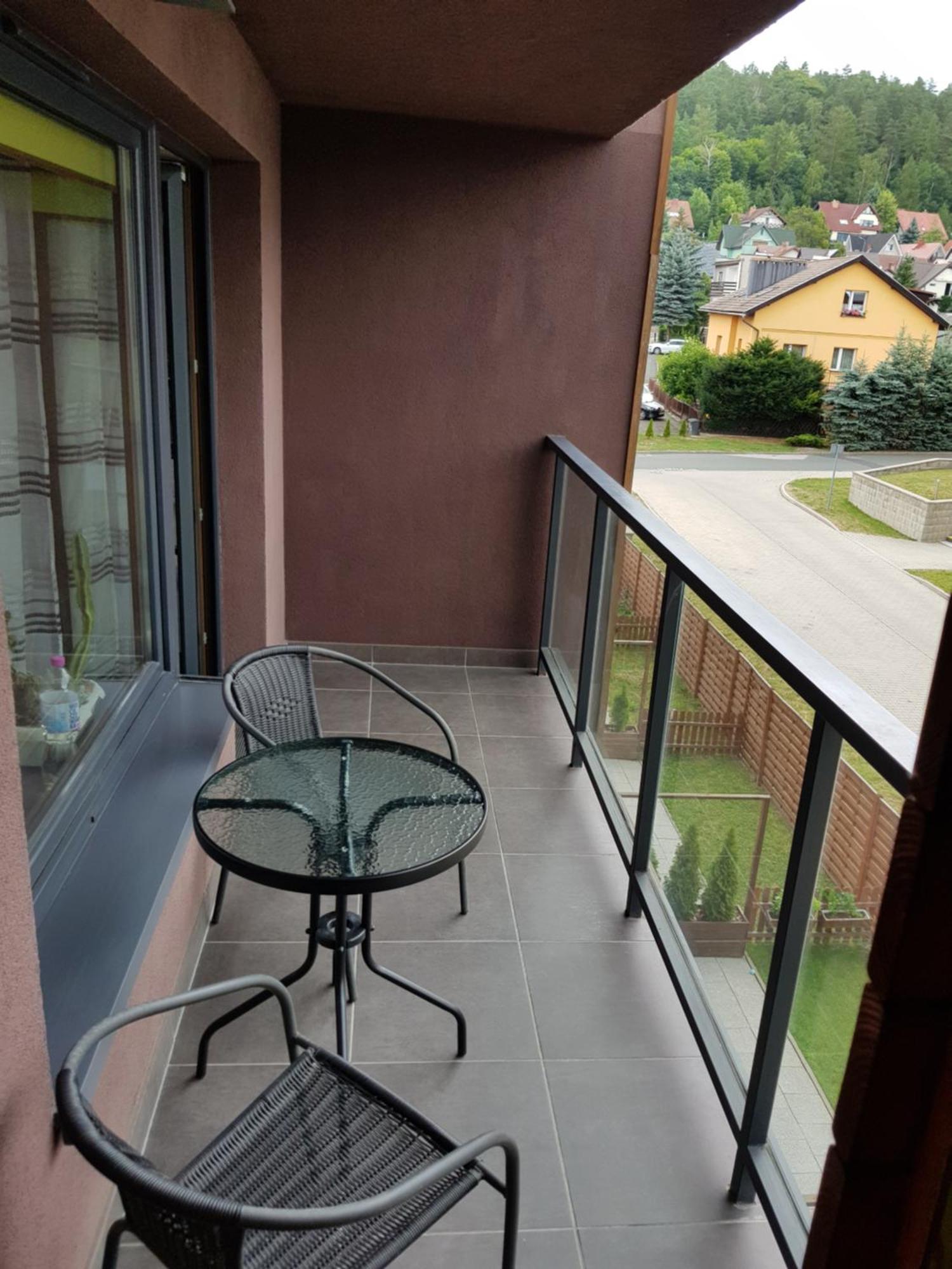 Apartament Jelenia Gora - Cieplice Экстерьер фото